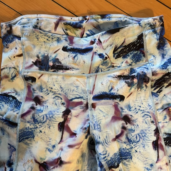 Lululemon pants - Picture 3 of 3